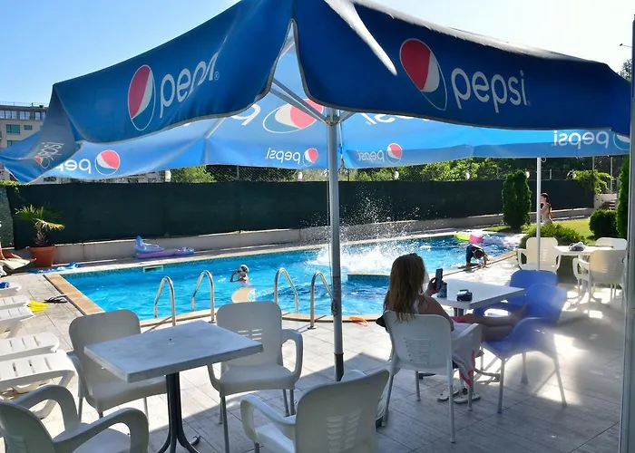 Апарт-готель Club Priz