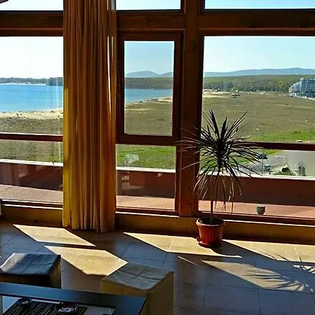 Club Priz Aparthotel
